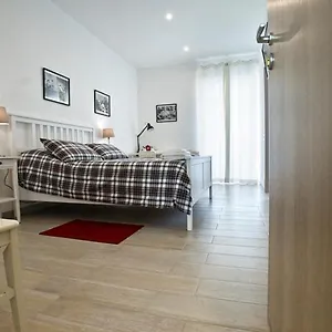 Bed & Breakfast Fellini, Rome